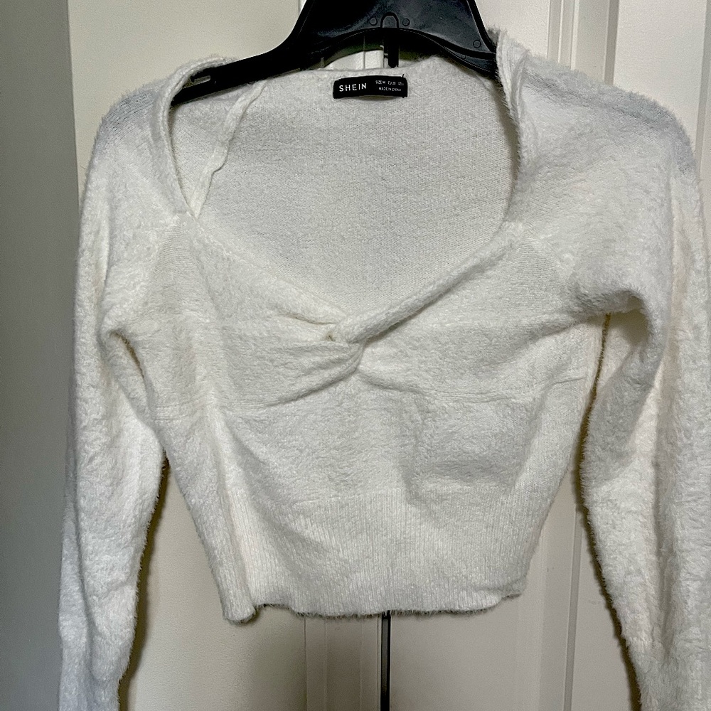 Women’s sweater